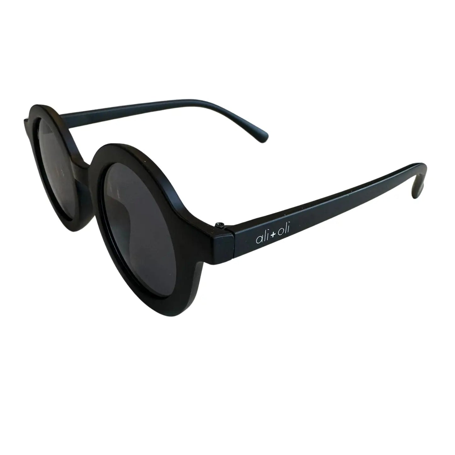 Ali and oli, black, round sunglasses 