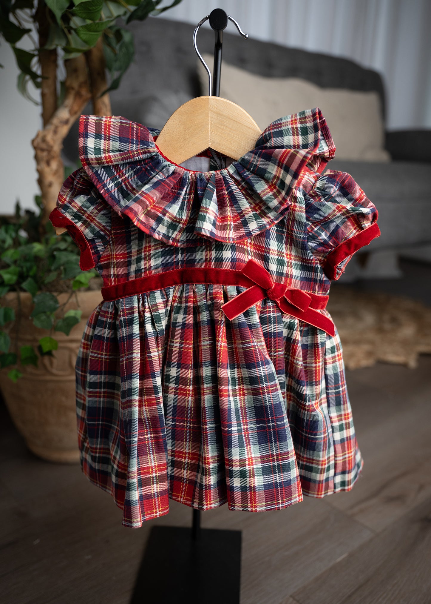 Pi & Pa, red and blue plaid tartan holiday dress, ruffle collar and cap sleeves, red velvet detail, girls, Christmas, heirloom design